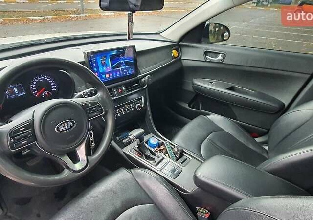 Киа K5, объемом двигателя 2 л и пробегом 400 тыс. км за 10900 $, фото 8 на Automoto.ua