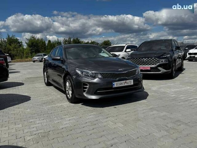 Кіа K5, об'ємом двигуна 2 л та пробігом 257 тис. км за 12200 $, фото 2 на Automoto.ua