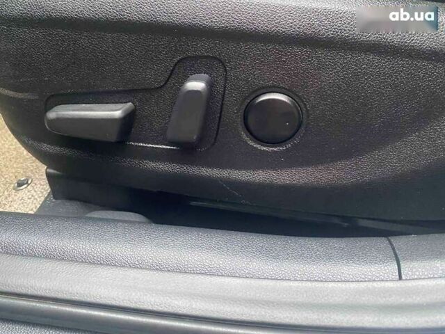 Киа K5, объемом двигателя 2 л и пробегом 322 тыс. км за 11990 $, фото 4 на Automoto.ua