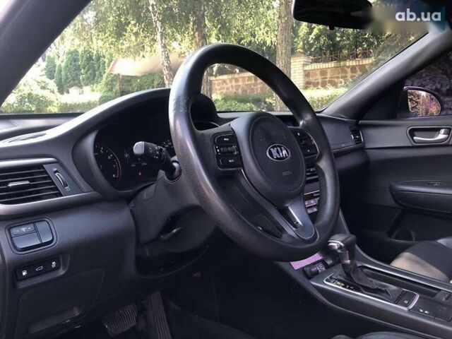 Кіа K5 2017 у Києві на Automoto.ua Кіа K5, об'ємом двигуна 2 л та пробігом 335 тис. км за 11990 $, фото 9 на Automoto.ua