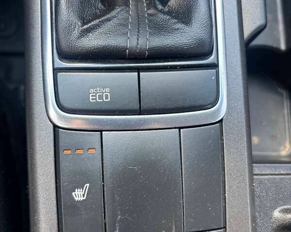 Киа K5, объемом двигателя 2 л и пробегом 391 тыс. км за 10490 $, фото 10 на Automoto.ua