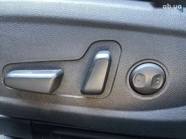 Кіа K5 2017 у Києві на Automoto.ua Кіа K5, об'ємом двигуна 2 л та пробігом 335 тис. км за 11990 $, фото 13 на Automoto.ua