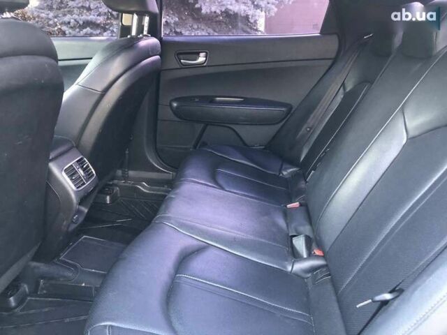 Киа K5, объемом двигателя 2 л и пробегом 335 тыс. км за 10990 $, фото 11 на Automoto.ua