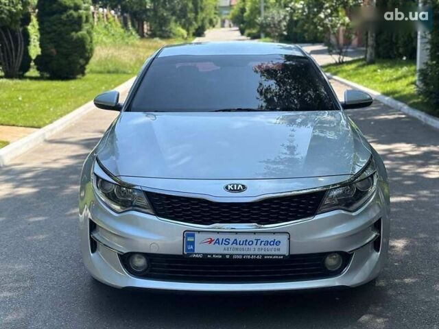 Киа K5, объемом двигателя 2 л и пробегом 316 тыс. км за 11690 $, фото 1 на Automoto.ua