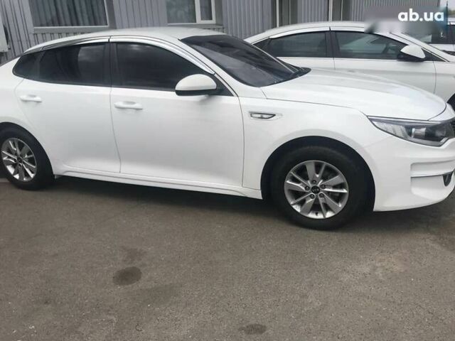 Киа K5, объемом двигателя 2 л и пробегом 397 тыс. км за 11490 $, фото 1 на Automoto.ua