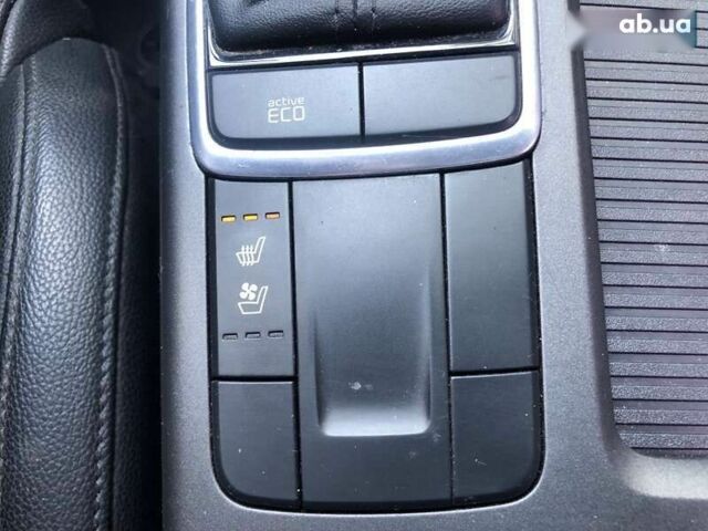 Киа K5, объемом двигателя 2 л и пробегом 335 тыс. км за 10990 $, фото 15 на Automoto.ua