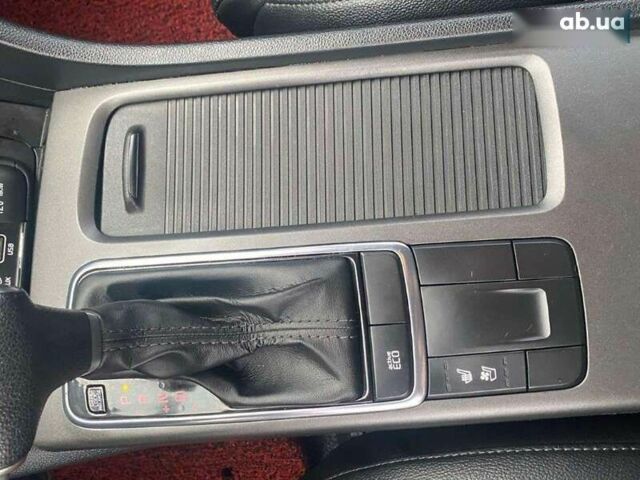 Киа K5, объемом двигателя 2 л и пробегом 274 тыс. км за 11990 $, фото 10 на Automoto.ua