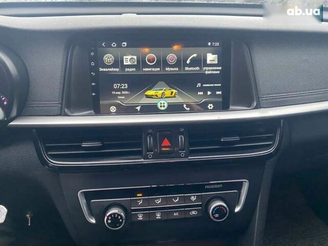 Кіа K5, об'ємом двигуна 2 л та пробігом 405 тис. км за 12490 $, фото 8 на Automoto.ua