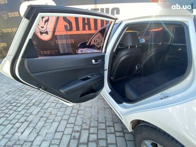 Киа K5, объемом двигателя 2 л и пробегом 183 тыс. км за 16500 $, фото 25 на Automoto.ua