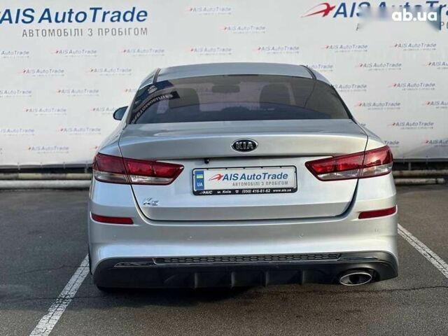 Киа K5, объемом двигателя 0 л и пробегом 266 тыс. км за 13490 $, фото 3 на Automoto.ua