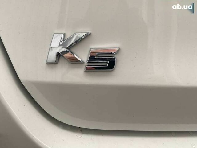 Кіа K5, об'ємом двигуна 2 л та пробігом 405 тис. км за 12490 $, фото 4 на Automoto.ua