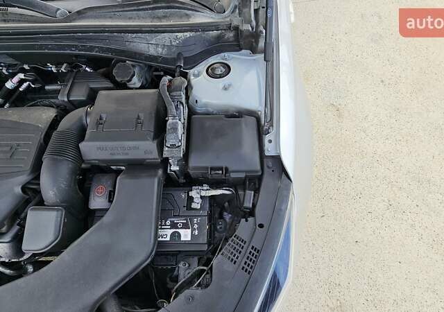 Киа K5, объемом двигателя 0 л и пробегом 266 тыс. км за 13490 $, фото 12 на Automoto.ua