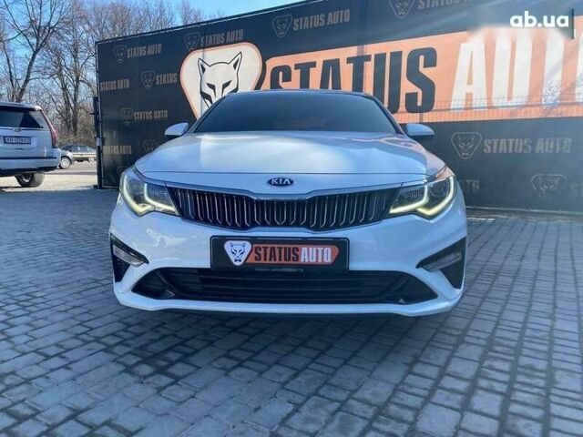 Киа K5, объемом двигателя 2 л и пробегом 183 тыс. км за 16500 $, фото 1 на Automoto.ua