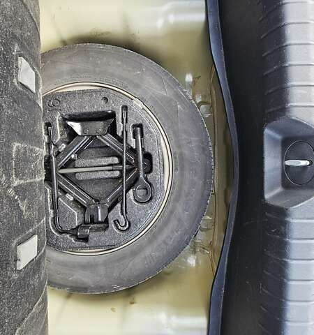 Киа K5, объемом двигателя 0 л и пробегом 266 тыс. км за 13490 $, фото 16 на Automoto.ua