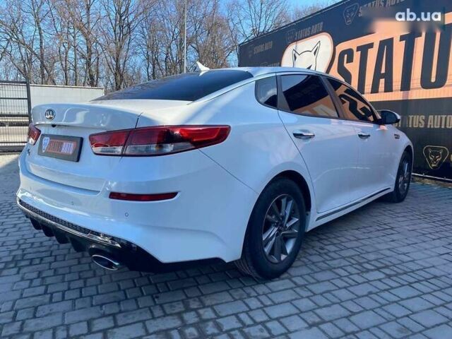 Киа K5, объемом двигателя 2 л и пробегом 183 тыс. км за 16500 $, фото 4 на Automoto.ua