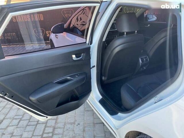Киа K5, объемом двигателя 2 л и пробегом 183 тыс. км за 16500 $, фото 24 на Automoto.ua