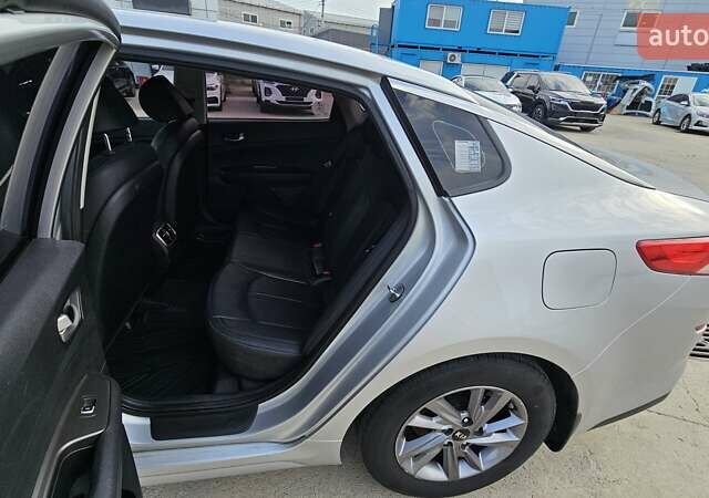 Киа K5, объемом двигателя 0 л и пробегом 266 тыс. км за 13490 $, фото 10 на Automoto.ua