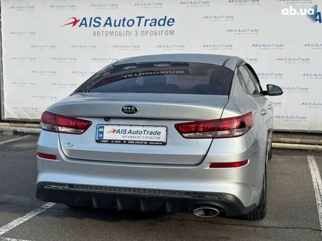 Киа K5, объемом двигателя 0 л и пробегом 266 тыс. км за 13490 $, фото 6 на Automoto.ua