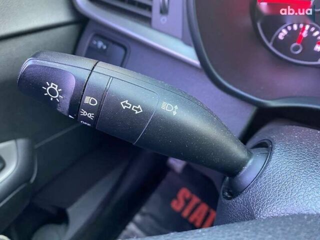 Киа K5, объемом двигателя 2 л и пробегом 183 тыс. км за 16500 $, фото 17 на Automoto.ua