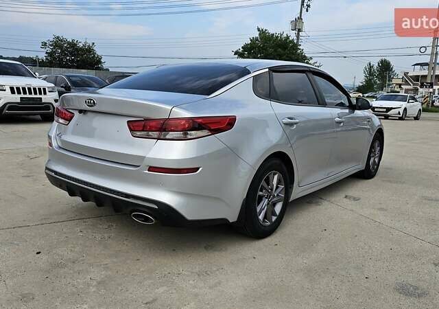 Киа K5, объемом двигателя 0 л и пробегом 266 тыс. км за 13490 $, фото 3 на Automoto.ua