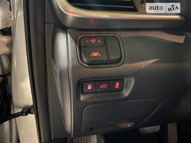 Киа K5, объемом двигателя 2 л и пробегом 102 тыс. км за 17900 $, фото 8 на Automoto.ua