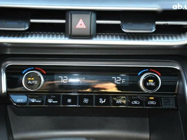 Киа K5, объемом двигателя 1.6 л и пробегом 11 тыс. км за 27700 $, фото 18 на Automoto.ua