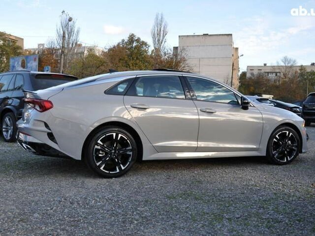 Киа K5, объемом двигателя 1.6 л и пробегом 11 тыс. км за 27700 $, фото 2 на Automoto.ua