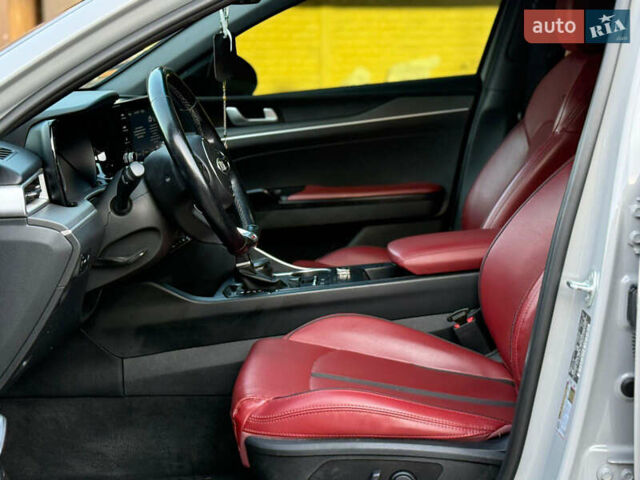 Кіа K5, об'ємом двигуна 1.6 л та пробігом 96 тис. км за 18500 $, фото 5 на Automoto.ua