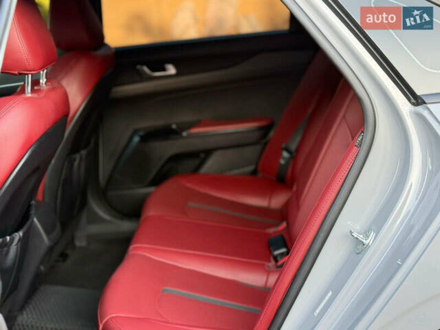 Кіа K5, об'ємом двигуна 1.6 л та пробігом 96 тис. км за 18500 $, фото 14 на Automoto.ua