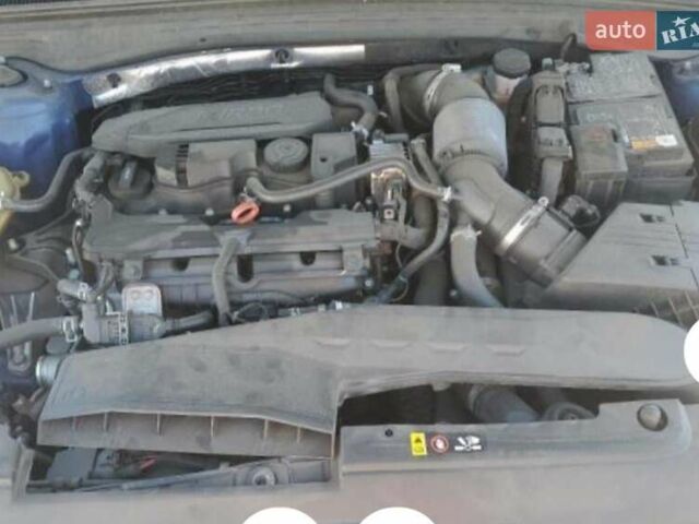 Кіа K5, об'ємом двигуна 1.6 л та пробігом 80 тис. км за 4700 $, фото 2 на Automoto.ua