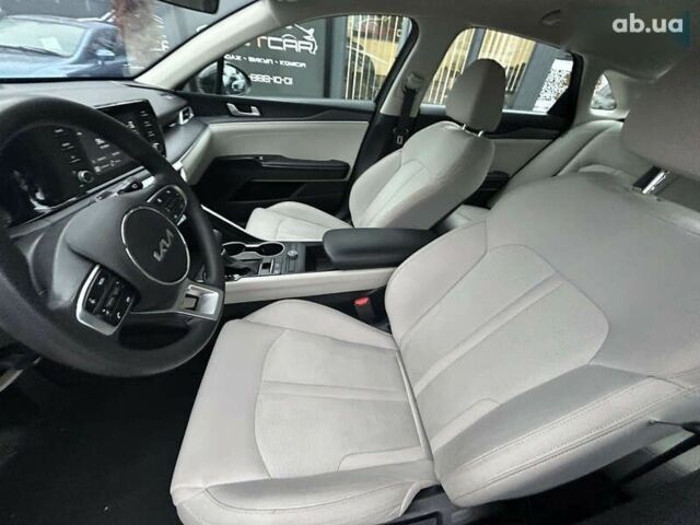 Киа K5, объемом двигателя 1.6 л и пробегом 109 тыс. км за 20500 $, фото 18 на Automoto.ua