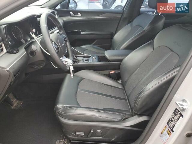 Киа K5, объемом двигателя 0 л и пробегом 94 тыс. км за 8500 $, фото 6 на Automoto.ua