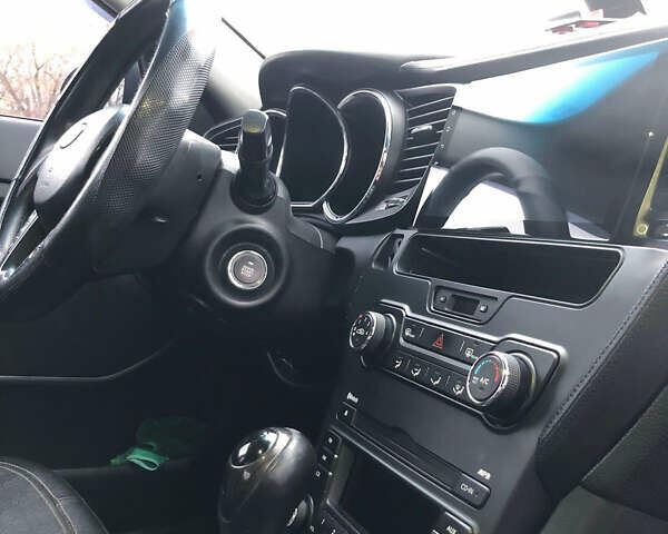 Серый Киа K5, объемом двигателя 2 л и пробегом 190 тыс. км за 10500 $, фото 8 на Automoto.ua