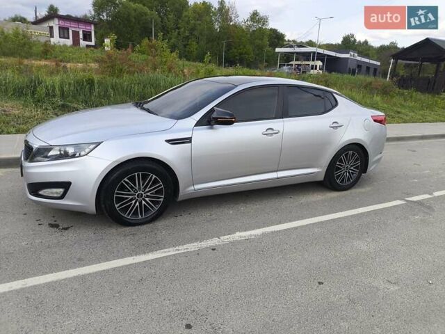 Сірий Кіа K5, об'ємом двигуна 2 л та пробігом 181 тис. км за 8250 $, фото 5 на Automoto.ua