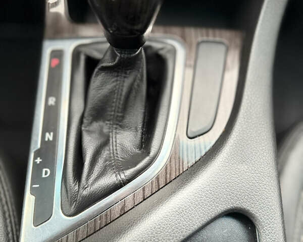 Сірий Кіа K5, об'ємом двигуна 2 л та пробігом 230 тис. км за 7999 $, фото 10 на Automoto.ua