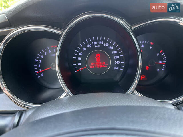 Серый Киа K5, объемом двигателя 2 л и пробегом 415 тыс. км за 6950 $, фото 22 на Automoto.ua
