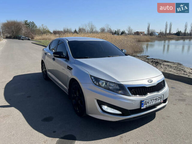 Сірий Кіа K5, об'ємом двигуна 2 л та пробігом 248 тис. км за 9500 $, фото 7 на Automoto.ua