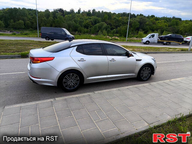 Сірий Кіа K5, об'ємом двигуна 2 л та пробігом 182 тис. км за 8400 $, фото 3 на Automoto.ua