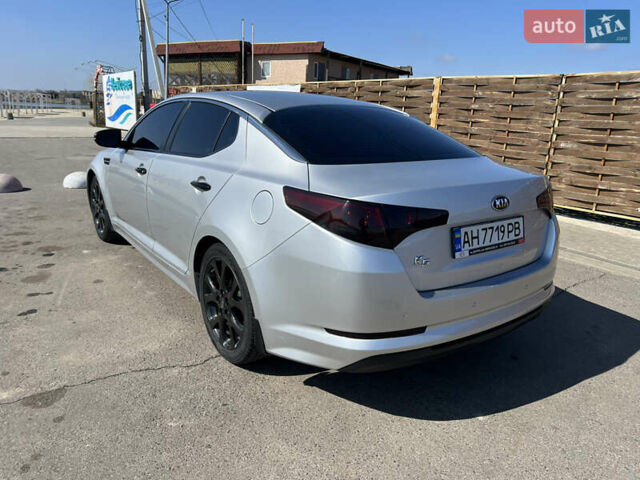 Сірий Кіа K5, об'ємом двигуна 2 л та пробігом 248 тис. км за 9500 $, фото 14 на Automoto.ua