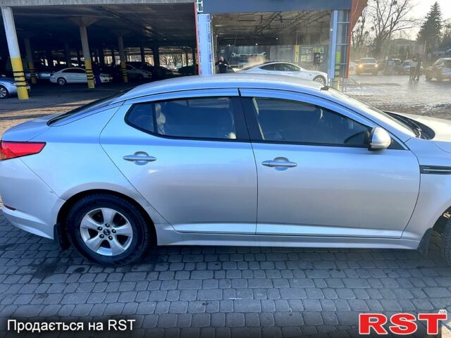 Сірий Кіа K5, об'ємом двигуна 2 л та пробігом 179 тис. км за 7200 $, фото 3 на Automoto.ua