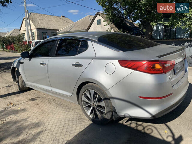 Сірий Кіа K5, об'ємом двигуна 2 л та пробігом 198 тис. км за 8200 $, фото 3 на Automoto.ua