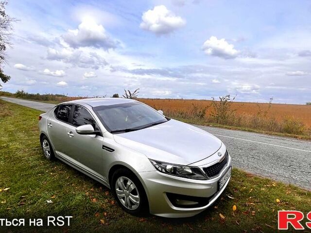 Сірий Кіа K5, об'ємом двигуна 2 л та пробігом 230 тис. км за 12000 $, фото 5 на Automoto.ua