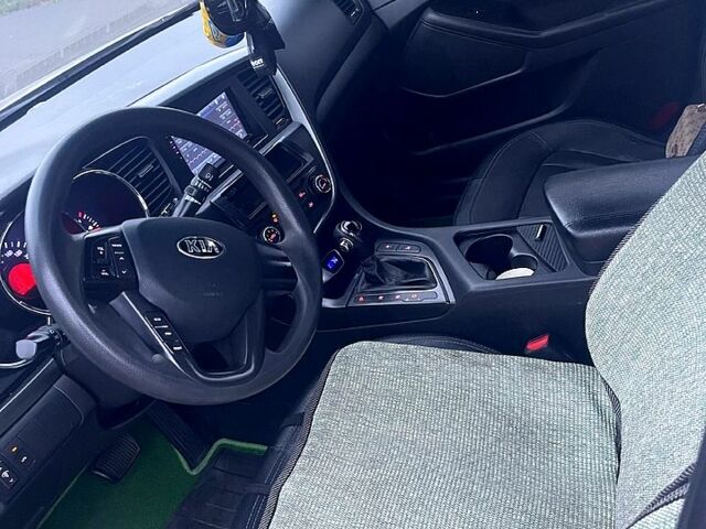 Кіа K5 2013 у Одесі на Automoto.ua Сірий Кіа K5, об'ємом двигуна 2 л та пробігом 199 тис. км за 8500 $, фото 8 на Automoto.ua