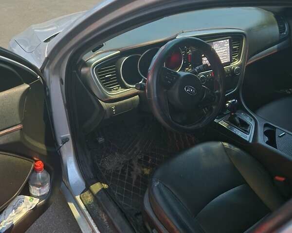 Сірий Кіа K5, об'ємом двигуна 2 л та пробігом 355 тис. км за 6500 $, фото 10 на Automoto.ua