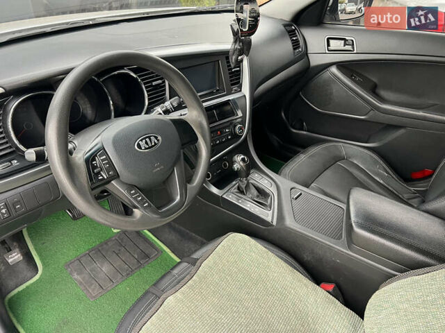 Сірий Кіа K5, об'ємом двигуна 2 л та пробігом 195 тис. км за 8200 $, фото 7 на Automoto.ua