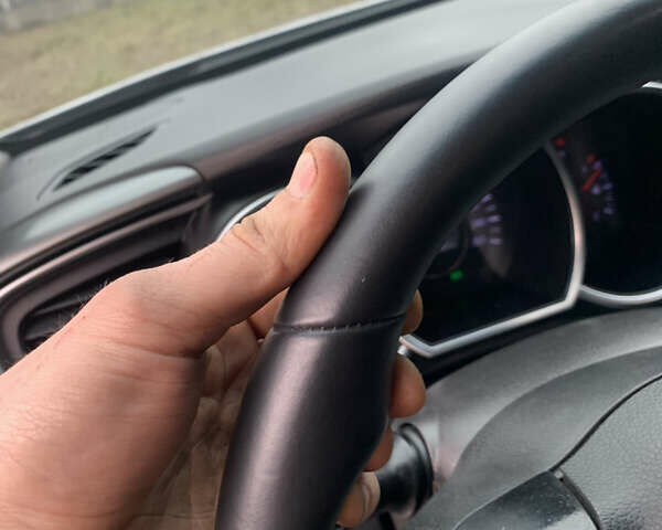 Серый Киа K5, объемом двигателя 2 л и пробегом 241 тыс. км за 8800 $, фото 14 на Automoto.ua