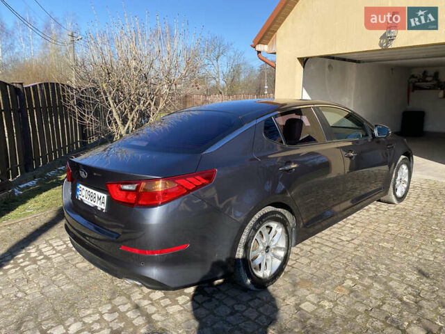 Серый Киа K5, объемом двигателя 2 л и пробегом 208 тыс. км за 10550 $, фото 28 на Automoto.ua