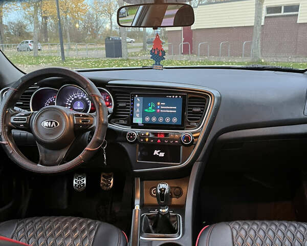 Серый Киа K5, объемом двигателя 2 л и пробегом 245 тыс. км за 9100 $, фото 6 на Automoto.ua