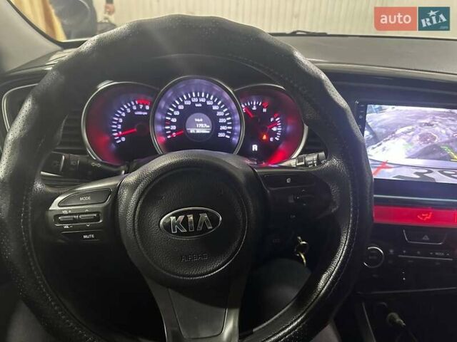 Серый Киа K5, объемом двигателя 2 л и пробегом 304 тыс. км за 8000 $, фото 24 на Automoto.ua