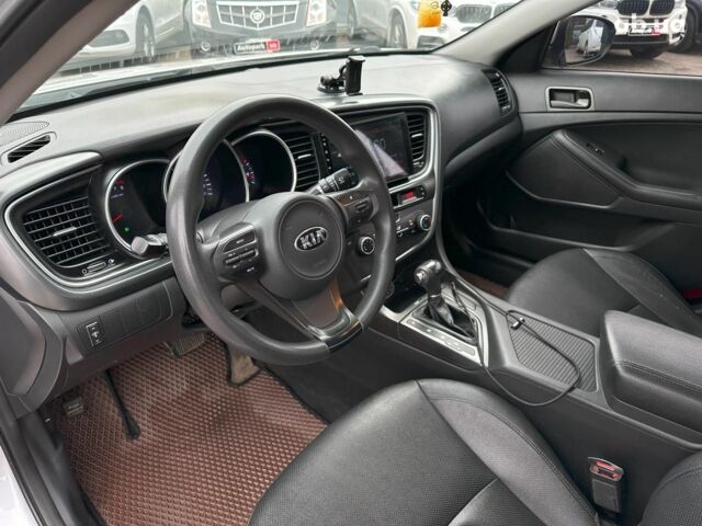 Серый Киа K5, объемом двигателя 2 л и пробегом 205 тыс. км за 10790 $, фото 20 на Automoto.ua